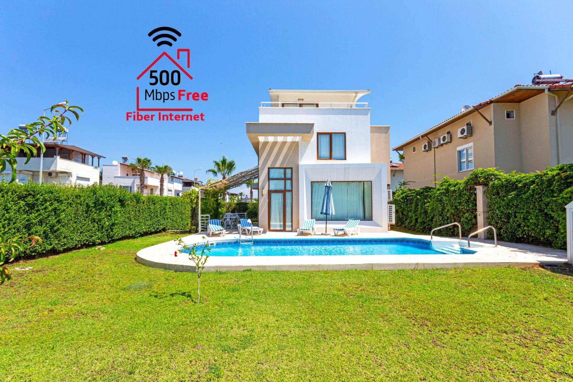 Paradise Town Villa Daisy Belek Exterior photo